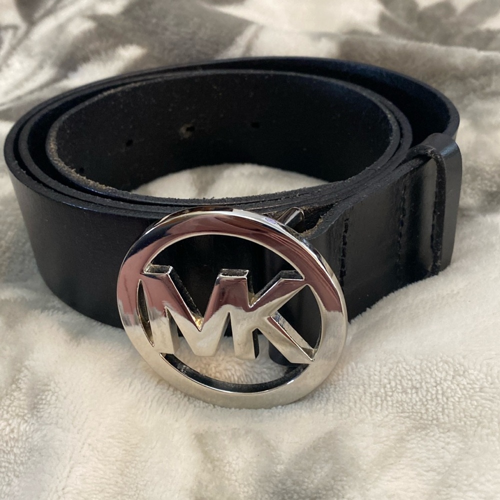 Michael Kors belt. Women’s large. Never worn